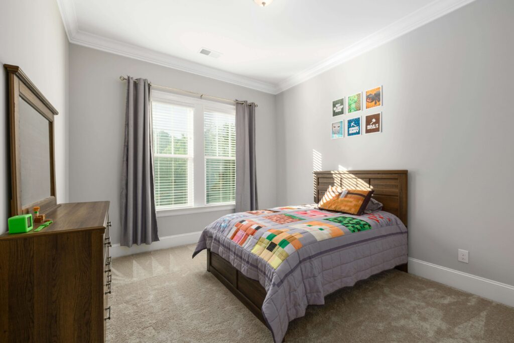 Meble do małego pokoju w bloku